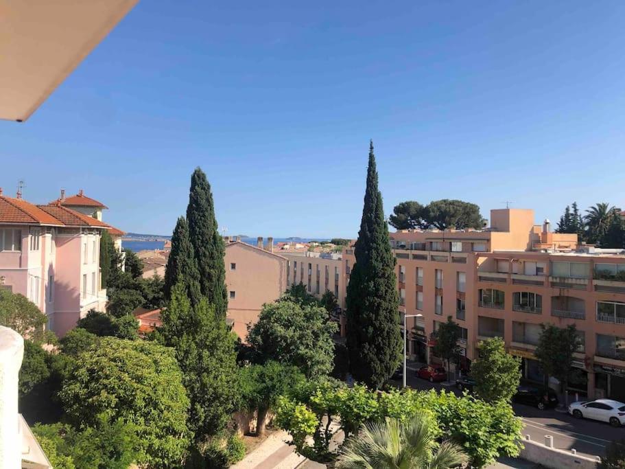 Bandol: Elegant Et Cosy 2 Pieces, Proche Ville Et Plage Exteriör bild