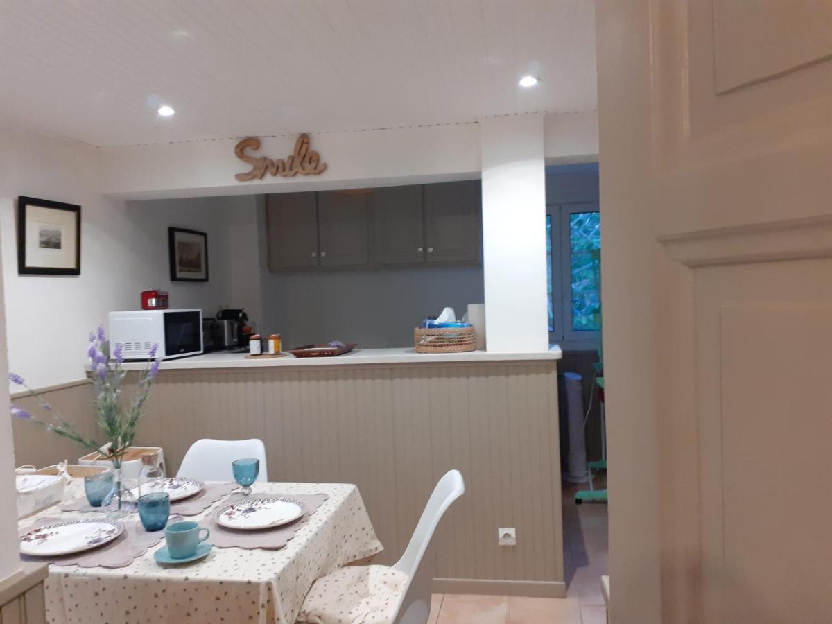 Bandol: Elegant Et Cosy 2 Pieces, Proche Ville Et Plage Exteriör bild